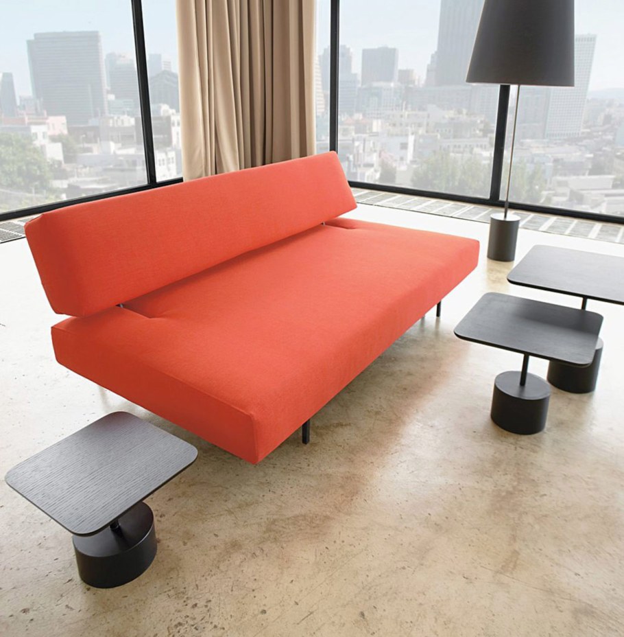 Диван в стиле Хай тек