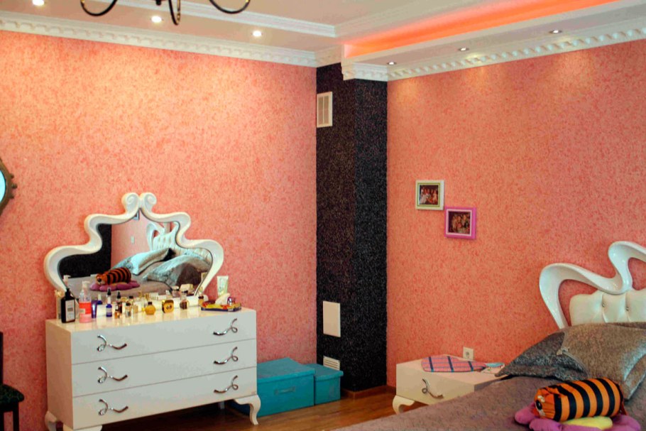 Жидкие обои в интерьере фото