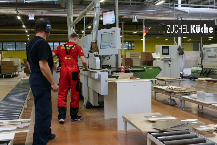 Производство кухонь