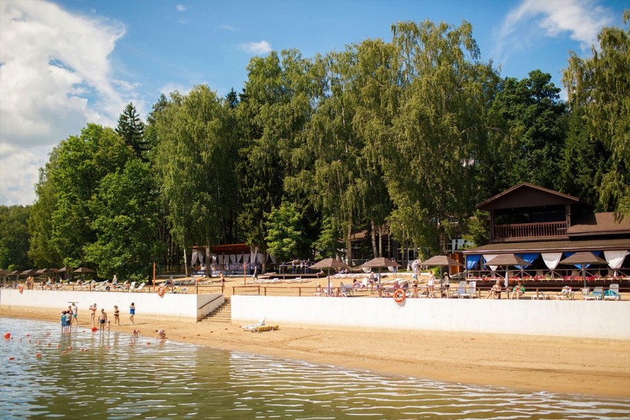 Бассейн Спутник Ликино-Дулево