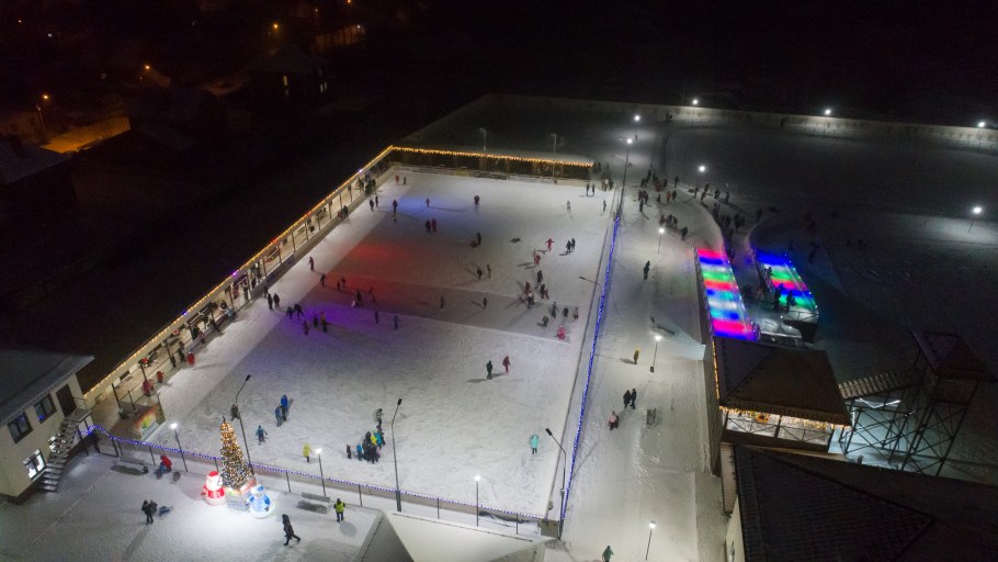 Тренер по плаванию Дмитрий Олимп