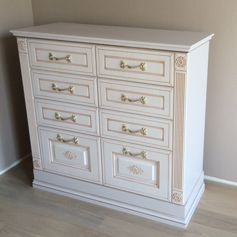 Самый большой комод для одежды