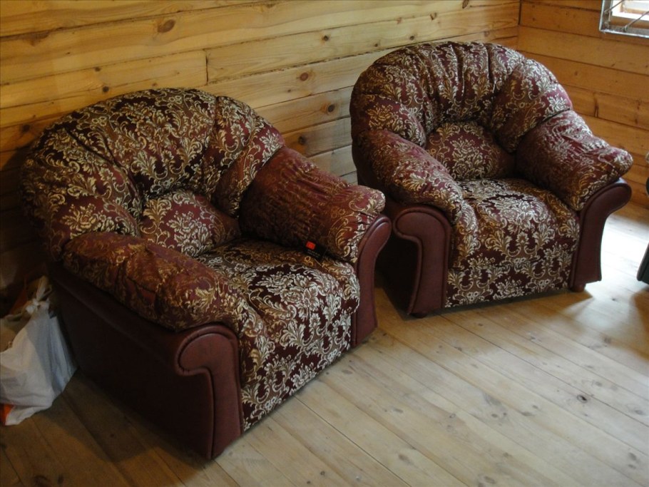 Обшивка дивана