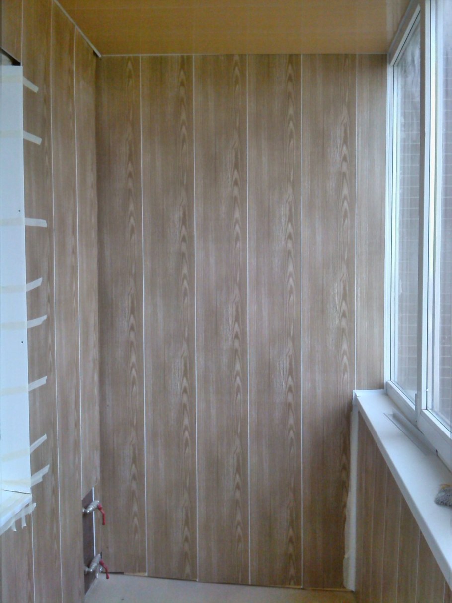 Пластиковая вагонка на потолок