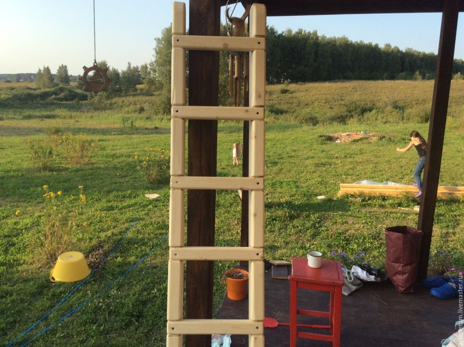 Приставная лестница из брусков