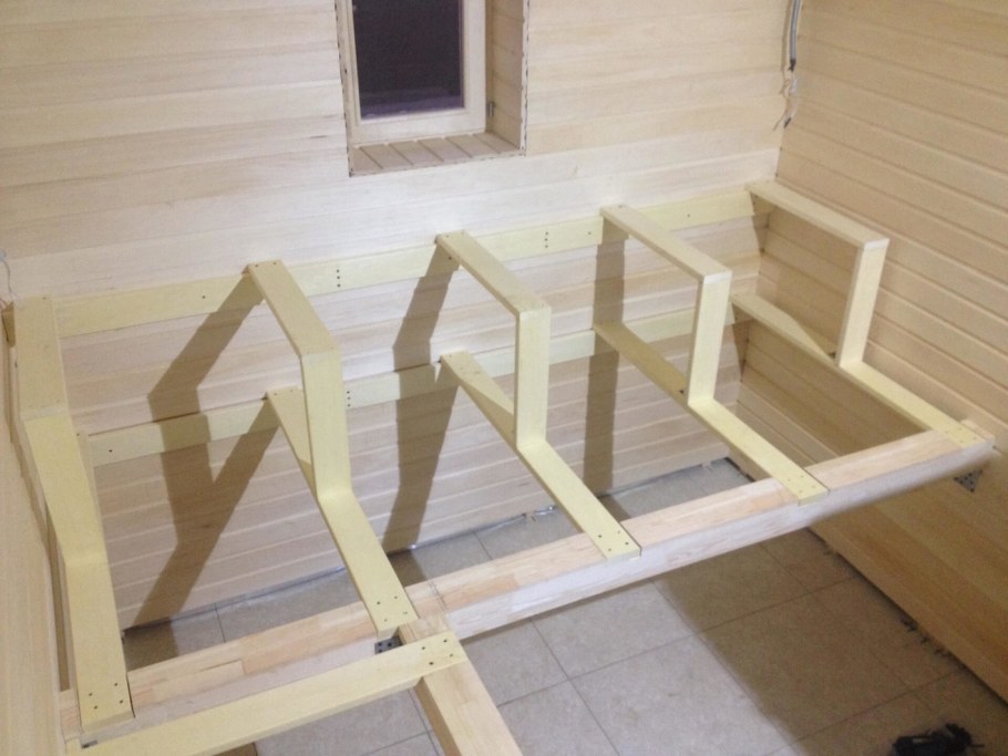 Каркас полков в бане