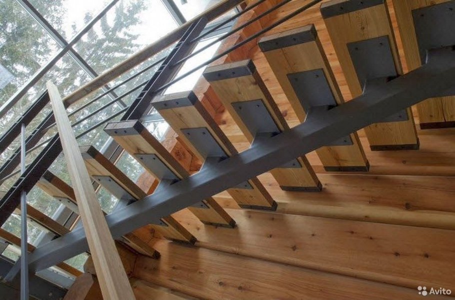 Косоур из бруса 100х200