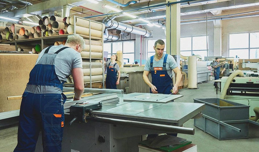 Мебельный завод