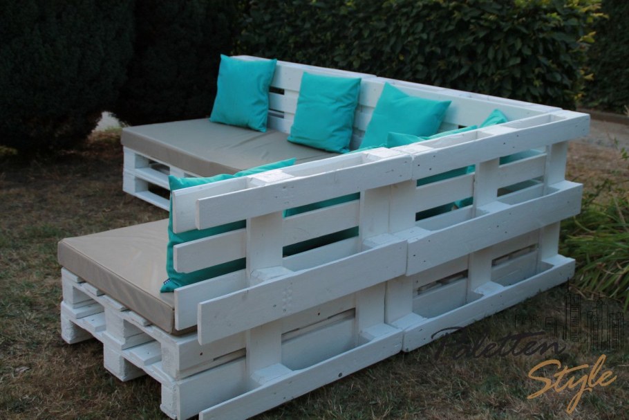 Столы скамейки для дачи из палетов