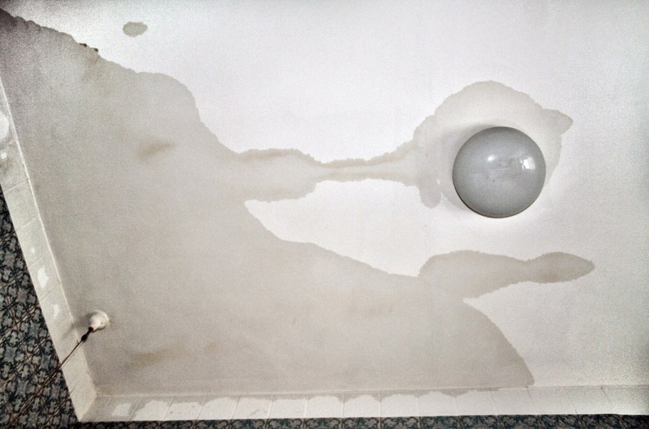 Протечка потолка