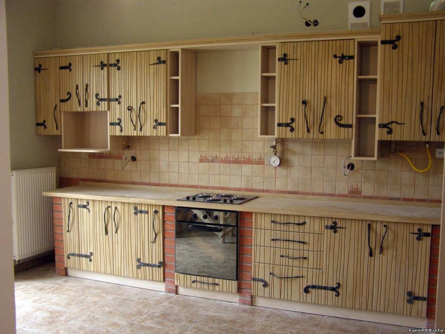 Кухонный гарнитур из фанеры