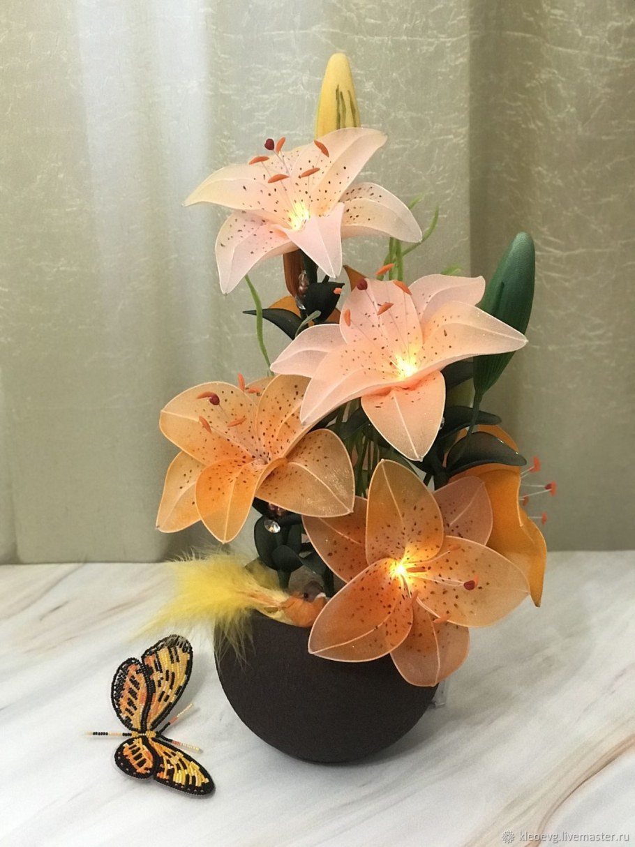 Ночник Лилия