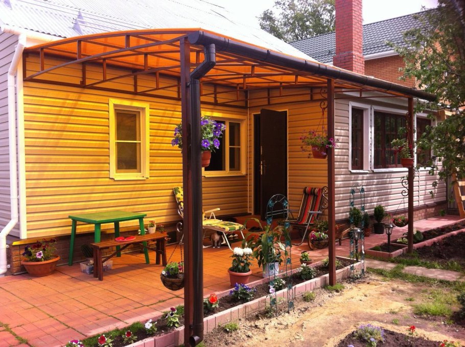 Навес к дачному дому