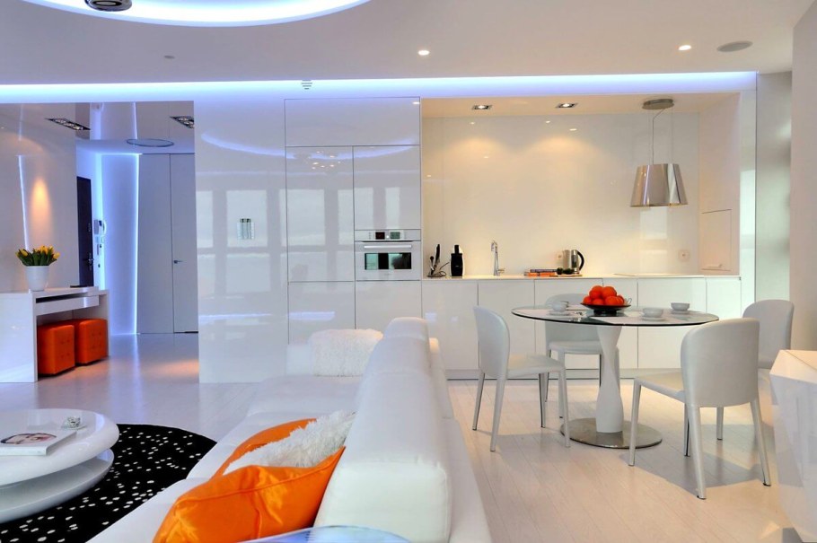 Потолок в кухне-гостиной