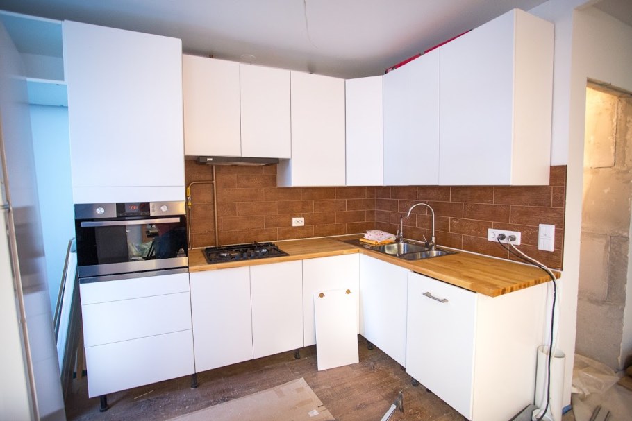 Сборка кухонной столешницы