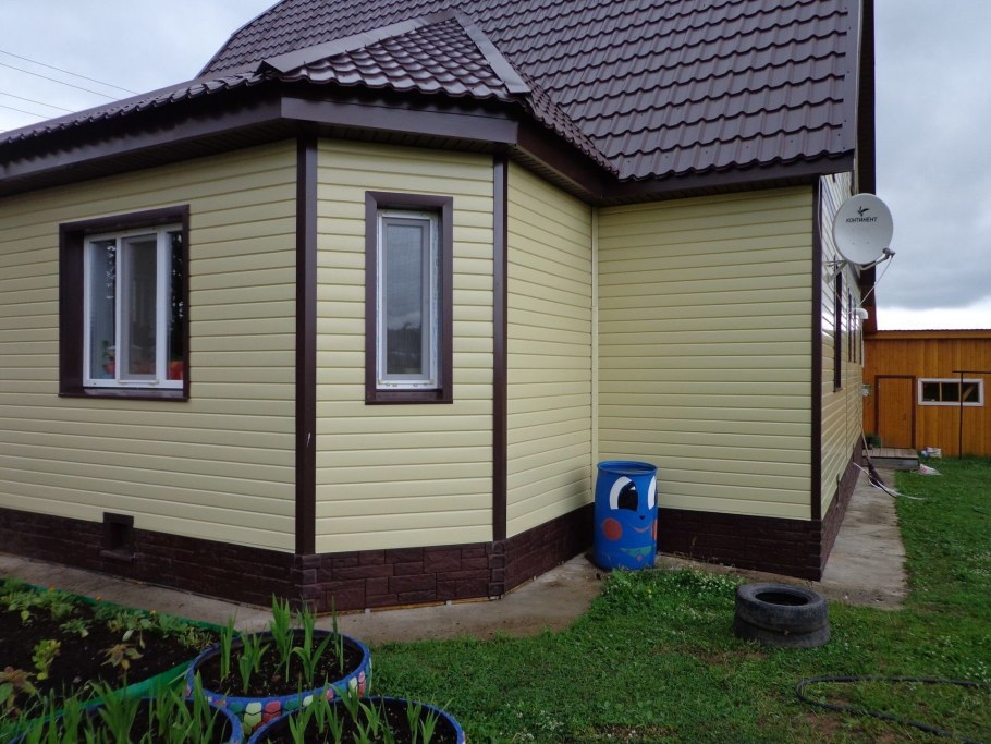 Отделка дома сайдингом