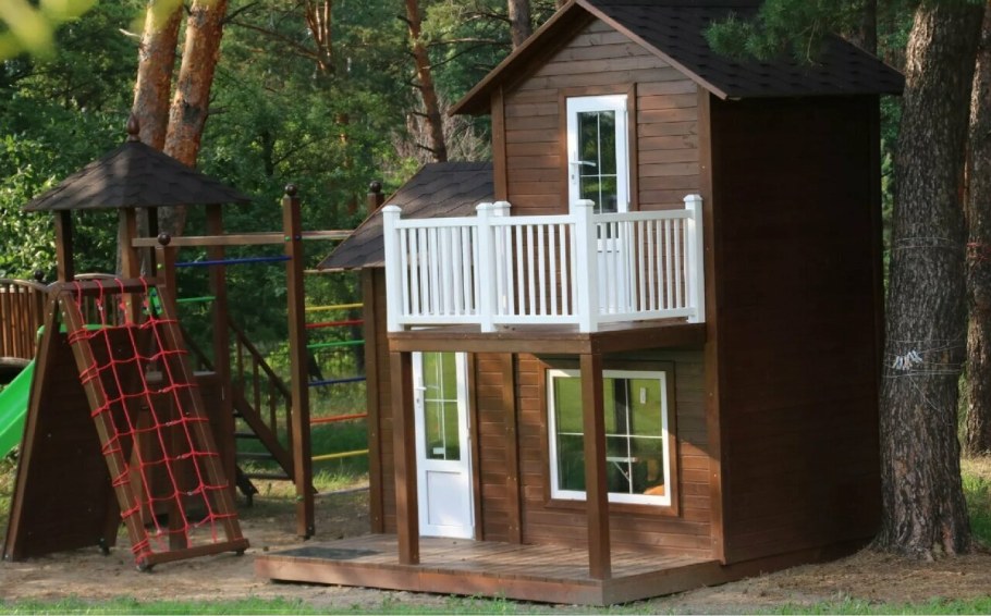 Игровые домики для детей на участке