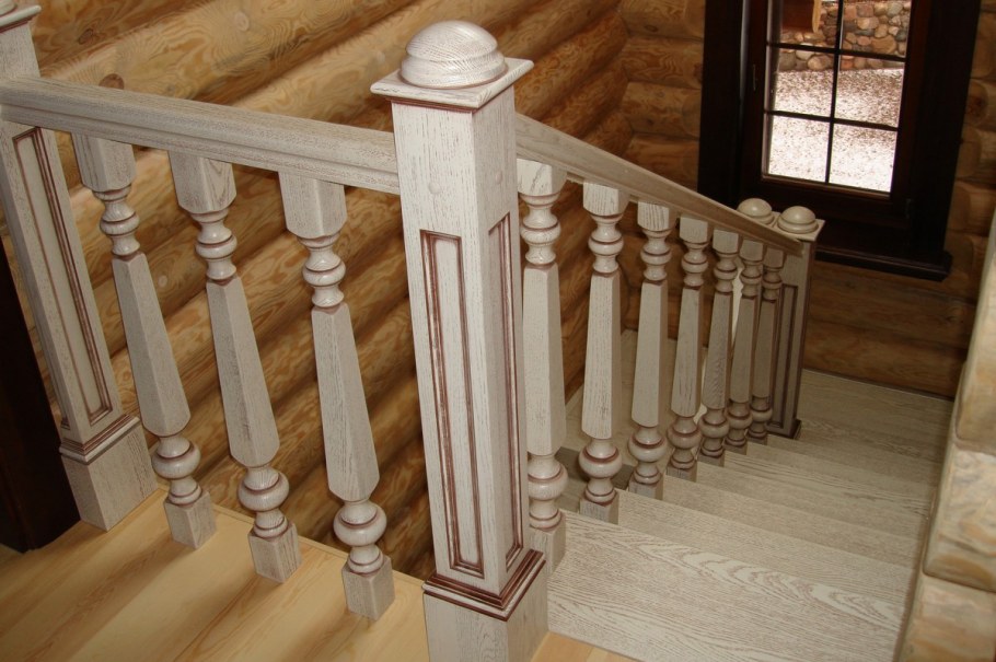 Балясина деревянная