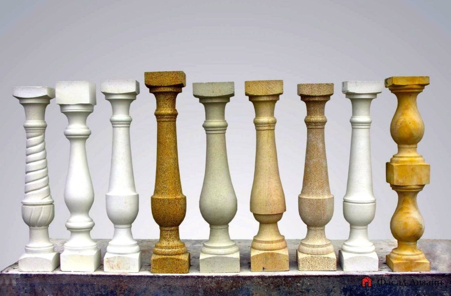 Черные балясины с золотым напылением металлические