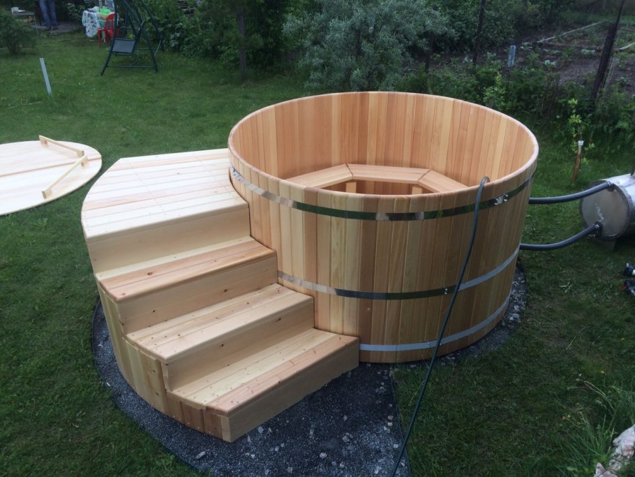 Кедровая купель с подогревом