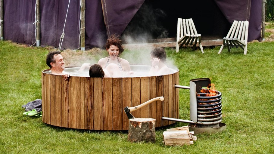 Ванна на дровах на даче