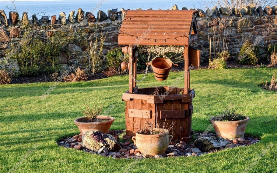 Колодец декоративный шестигранный