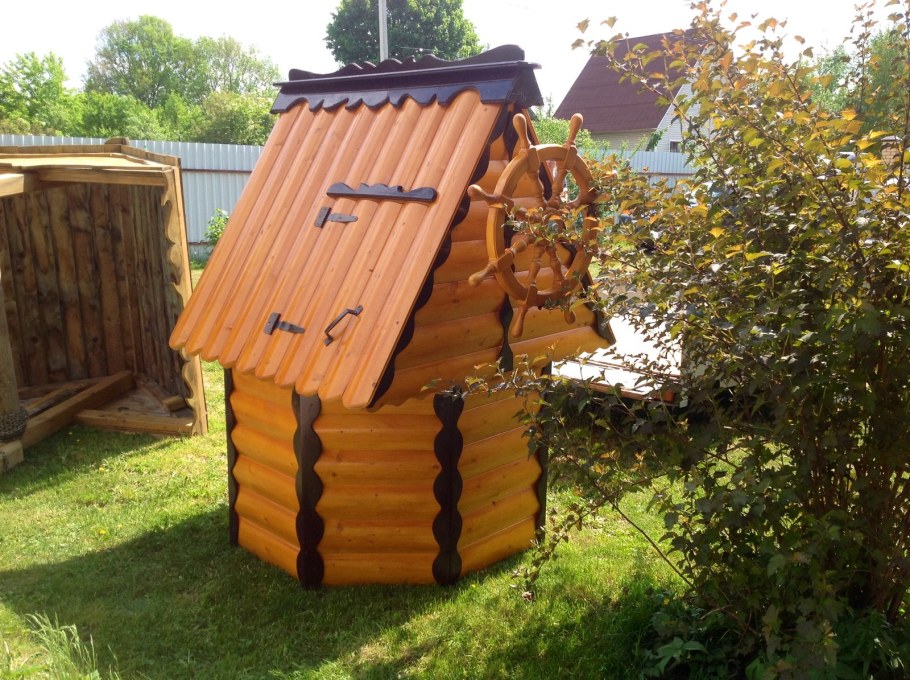 Красивые дачные колодцы