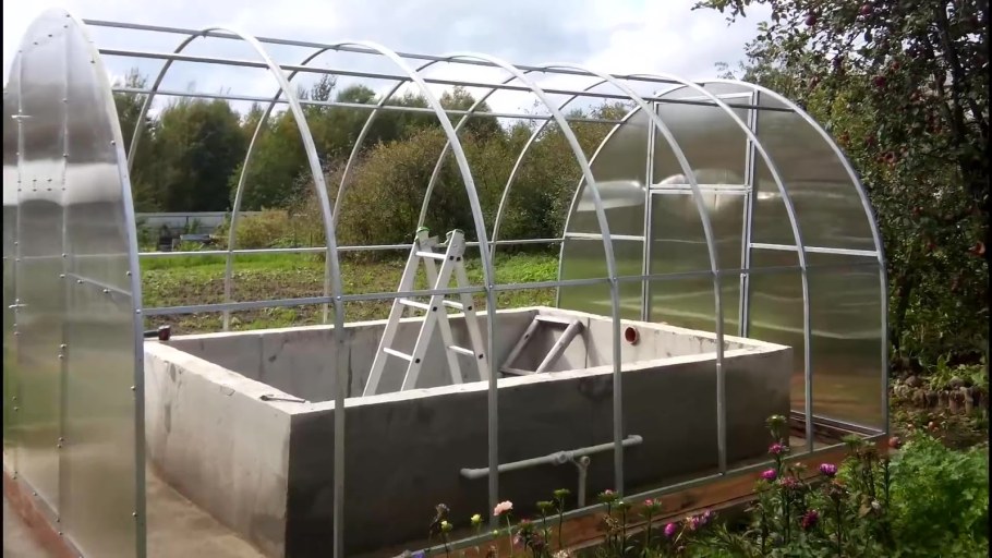 Укрытие для бассейна из поликарбоната