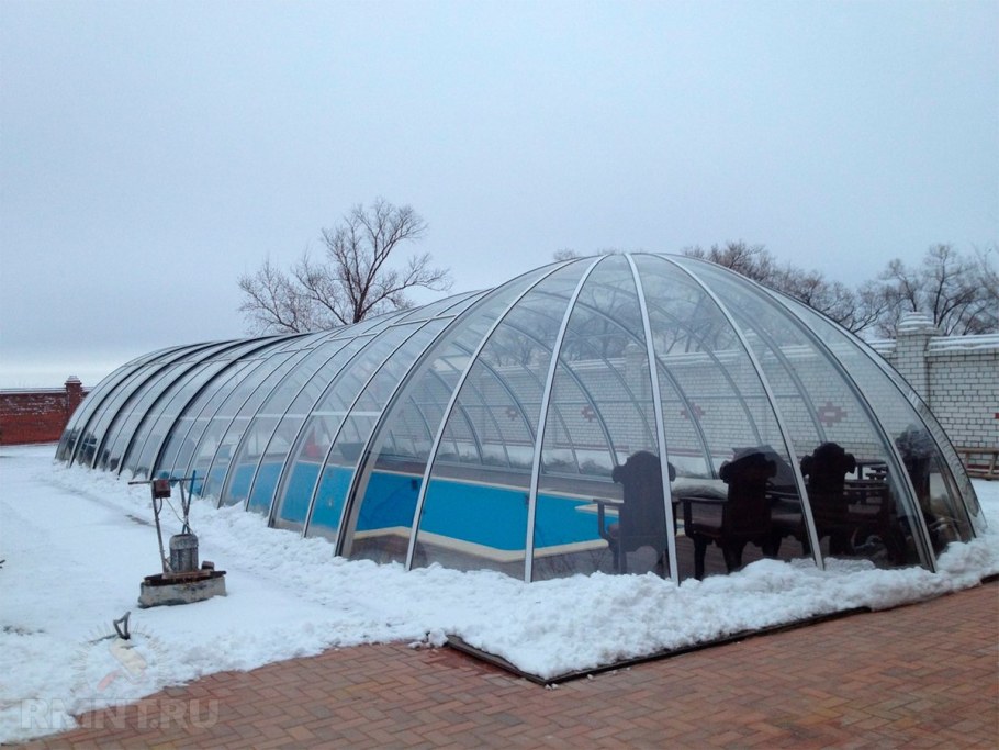 Теплица с бассейном