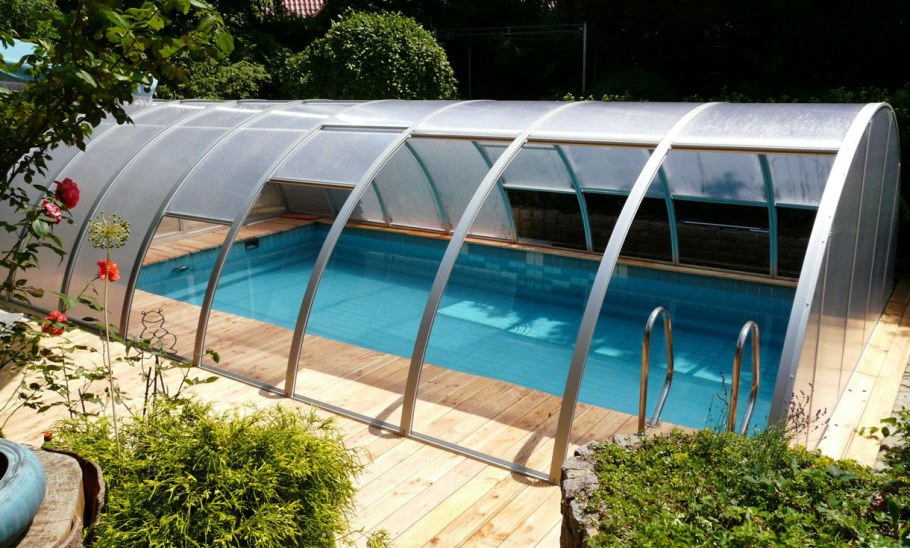 Крытые бассейны на даче