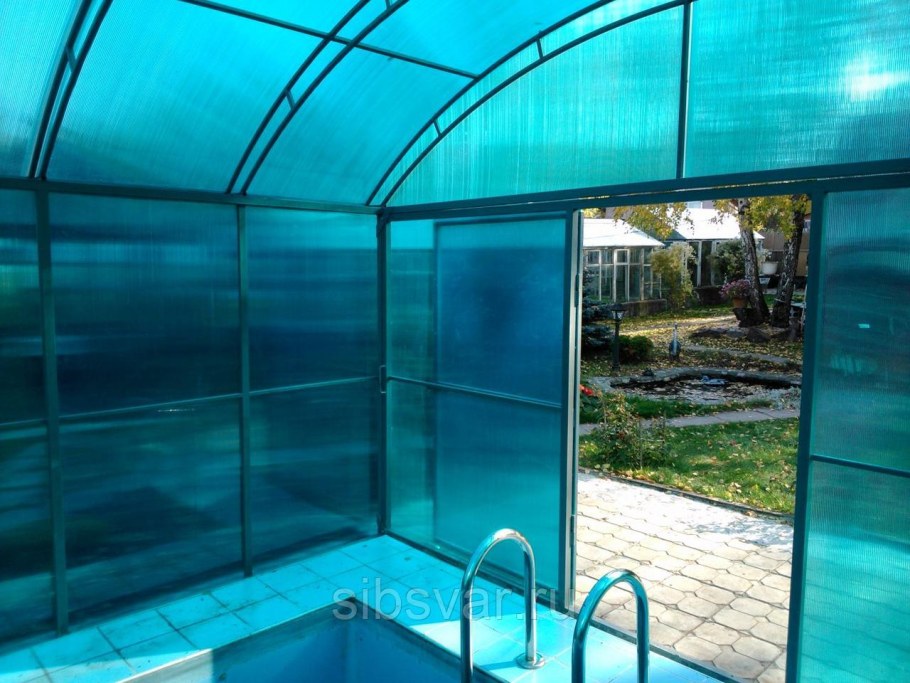 Бассейн Крытый поликарбонатом