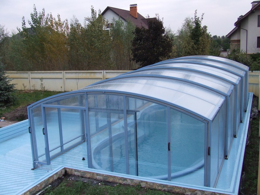 Бассейн на крыше