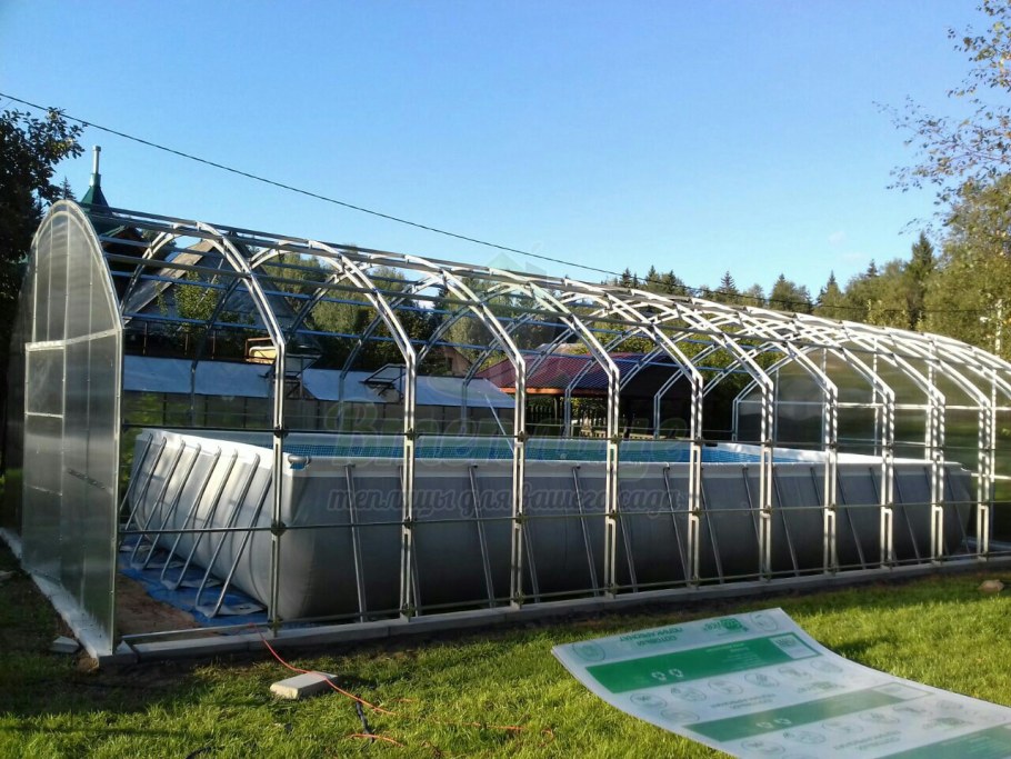 Оранжереи и зимние сады с бассейном