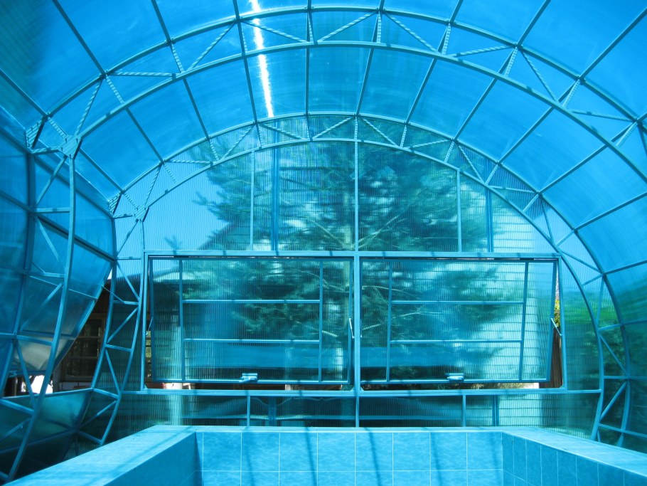 Стационарный павильон для бассейна