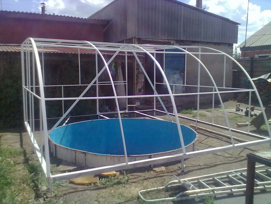 Теплица для бассейна