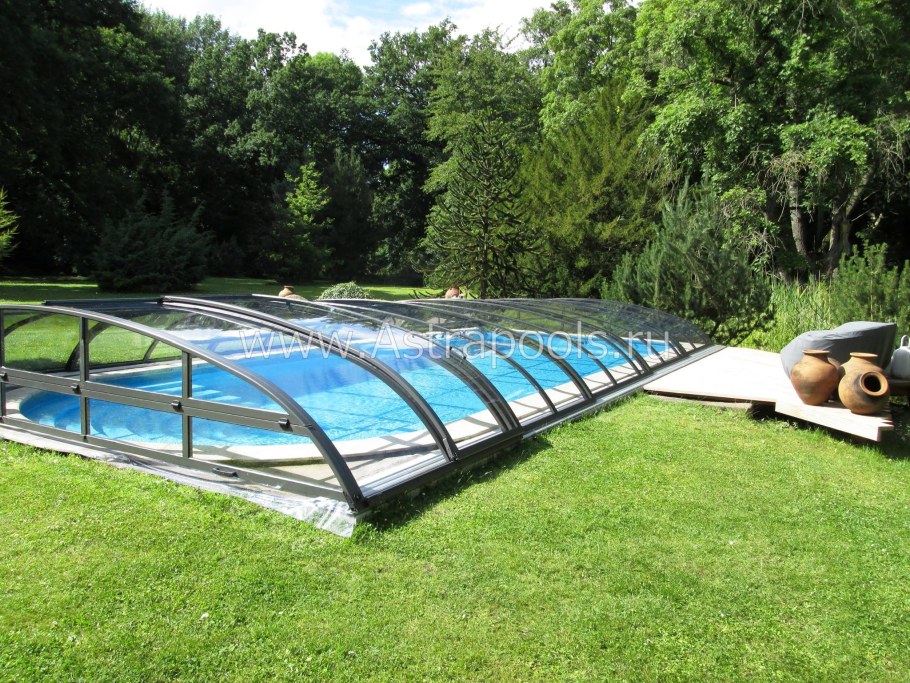 Беседка из монолитного поликарбоната