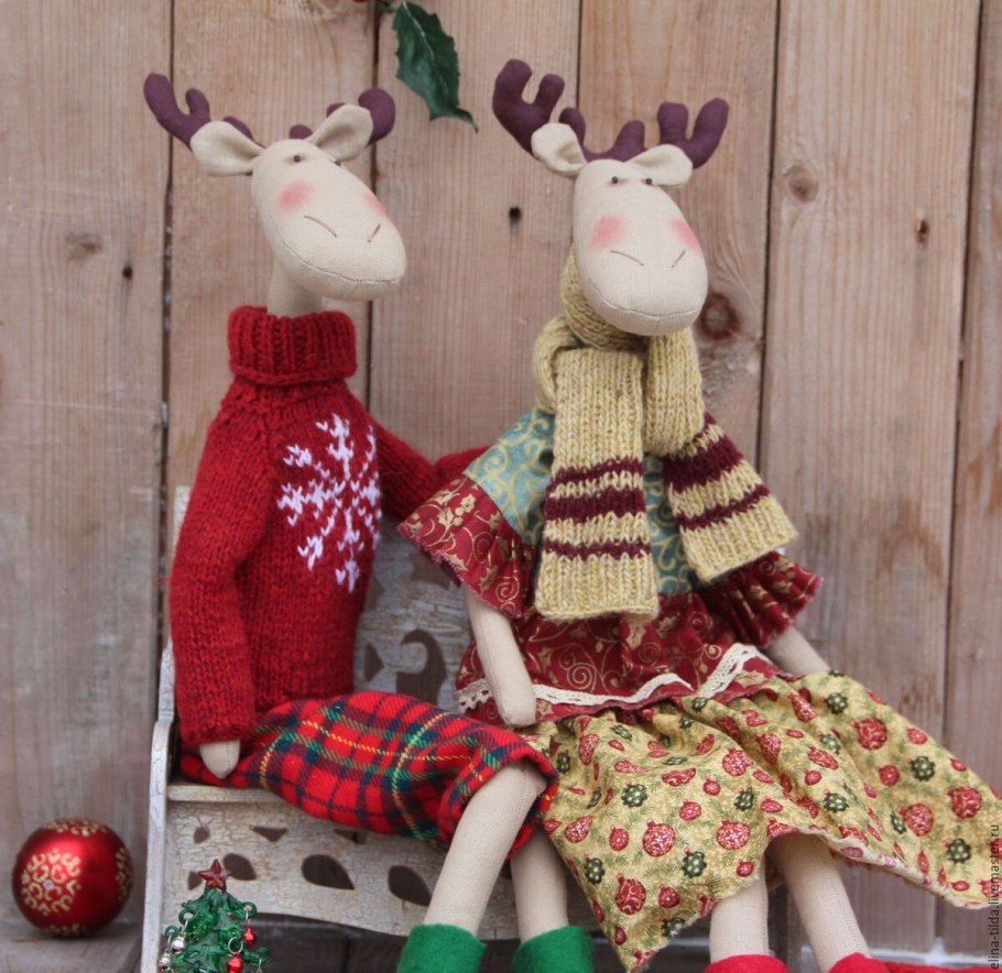 Олень текстильный новогодний