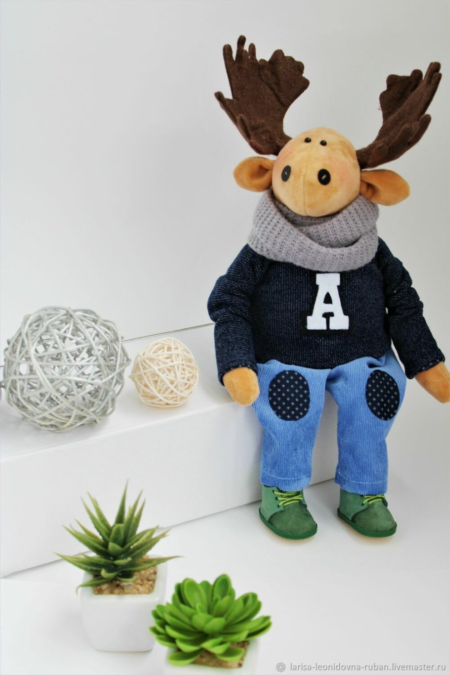 Лось Татьяны Коннэ