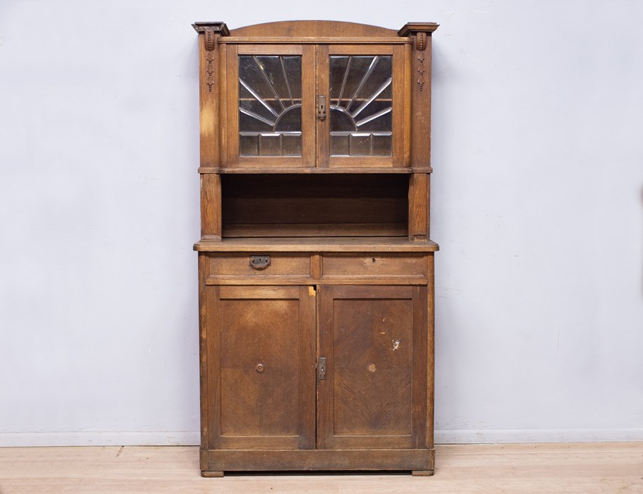 Румынский резной буфет Mobex