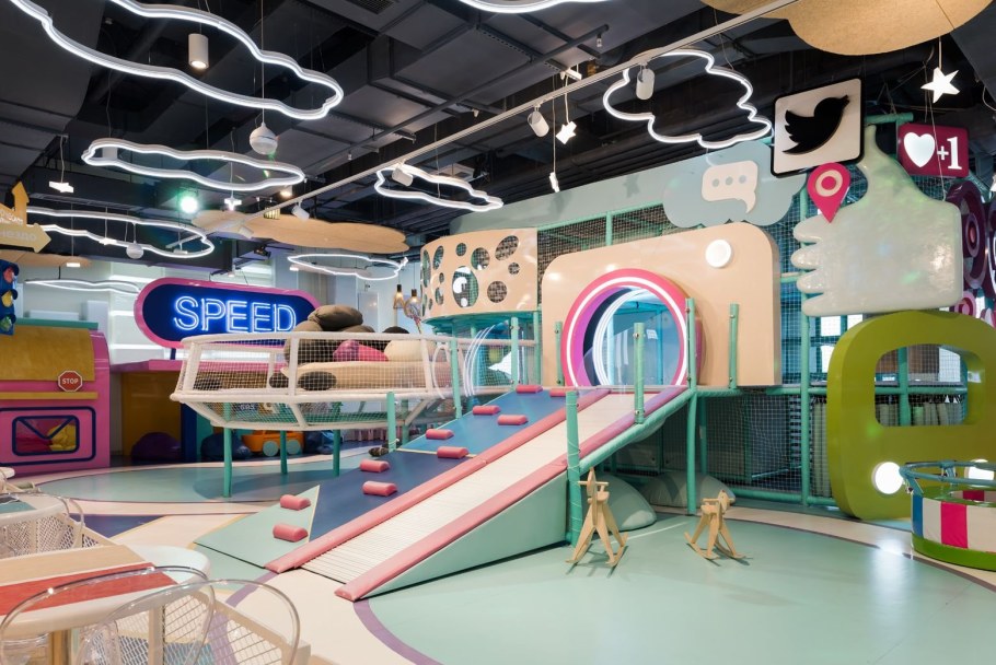 Детский центр Рибамбель