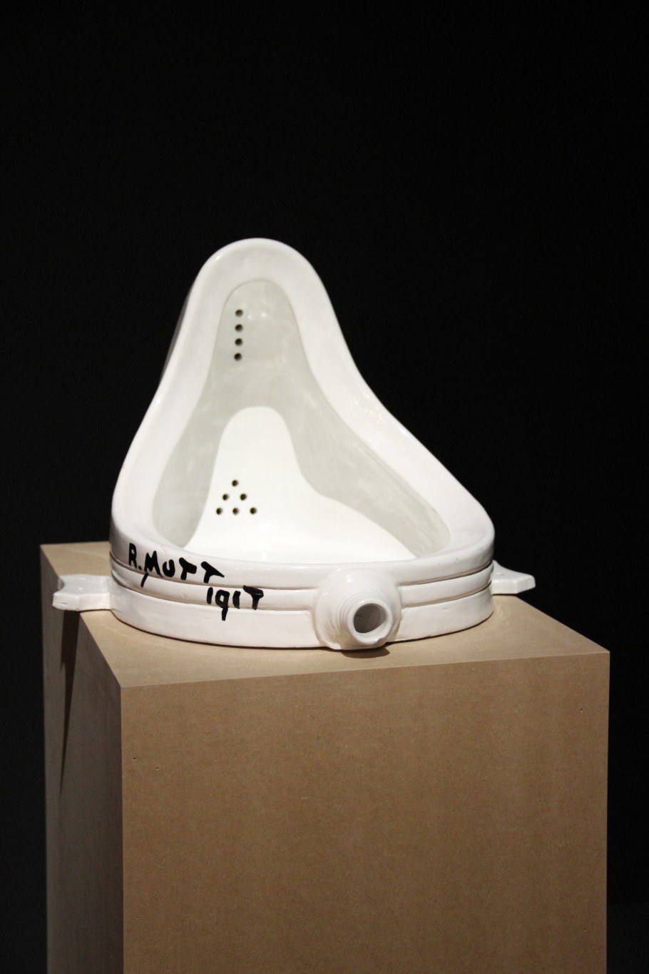 Фонтан 1917 Дюшана