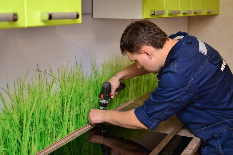 Монтаж кухни