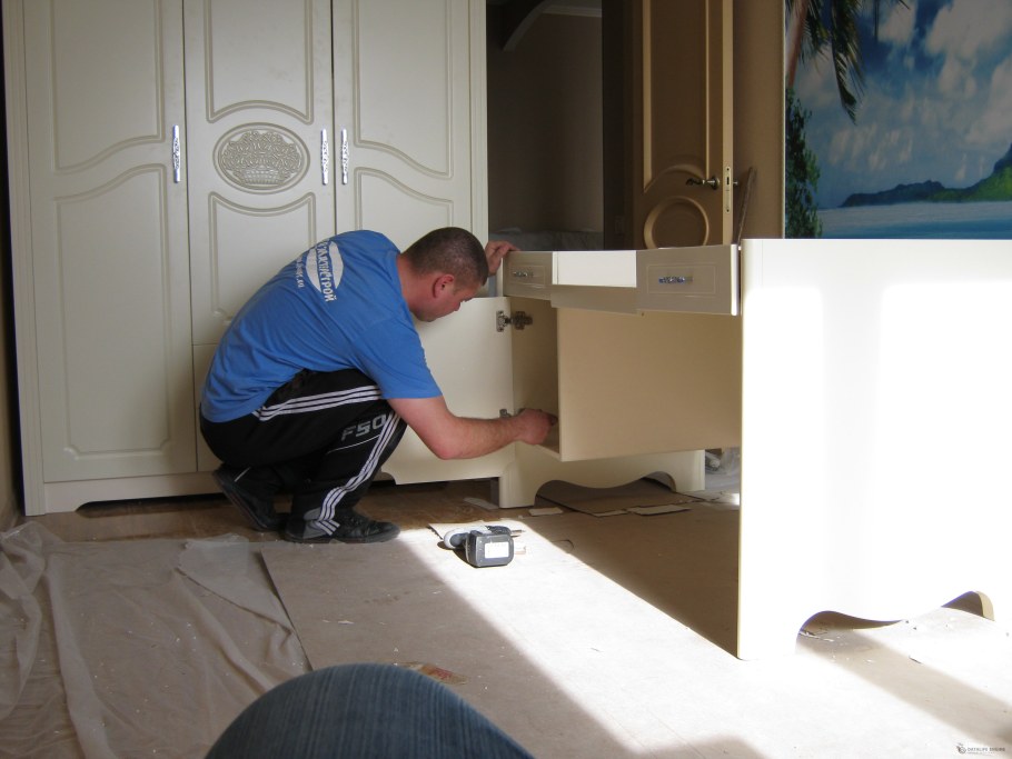 Перекраска двери на кухню