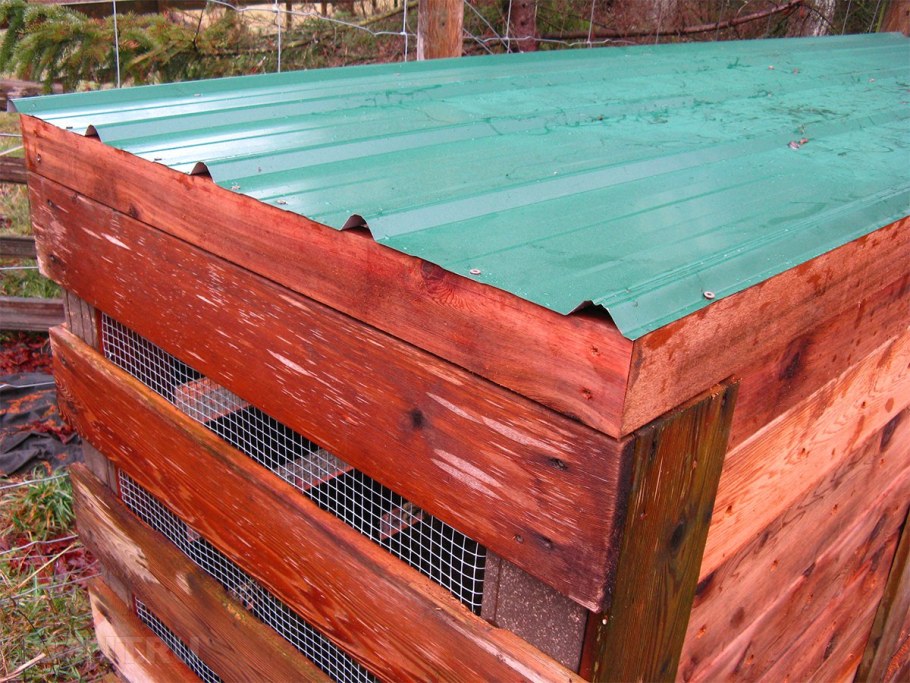 Ограда компостная яма