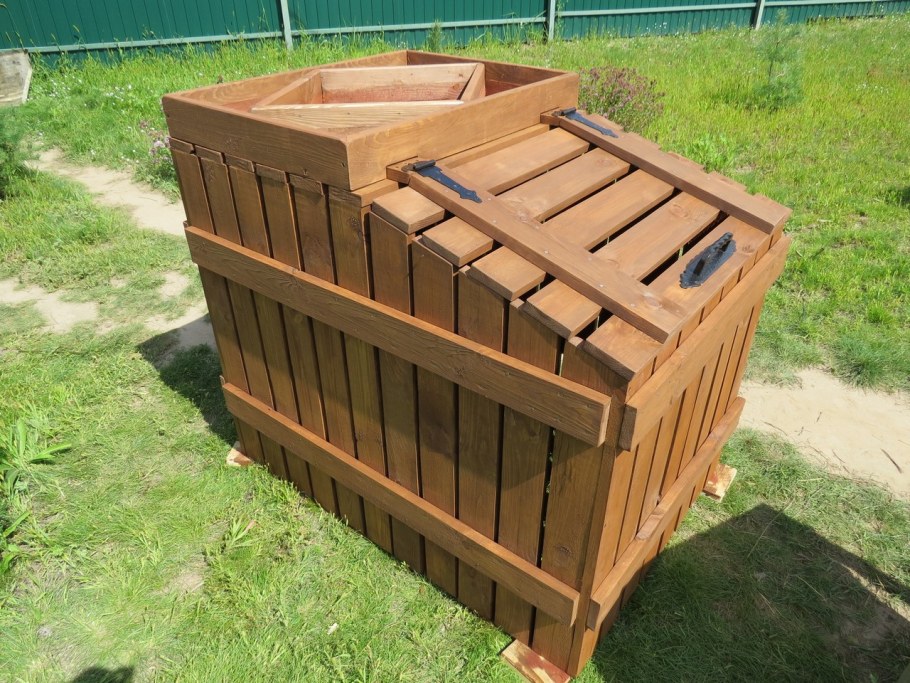 Компостная яма из бруса 100 на 100