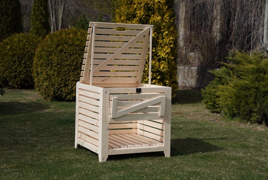 Компостный ящик из досок