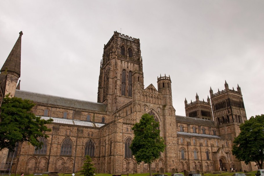 Замок и кафедральный собор в городе Дарем