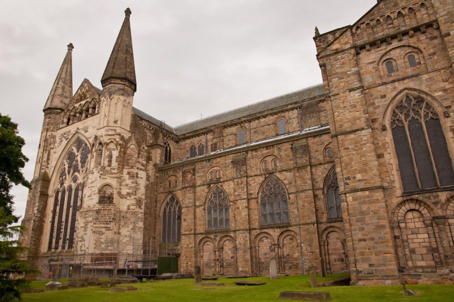 Замок и кафедральный собор в городе Дарем