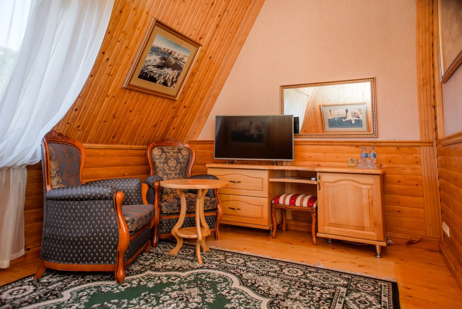 Угловые кухни