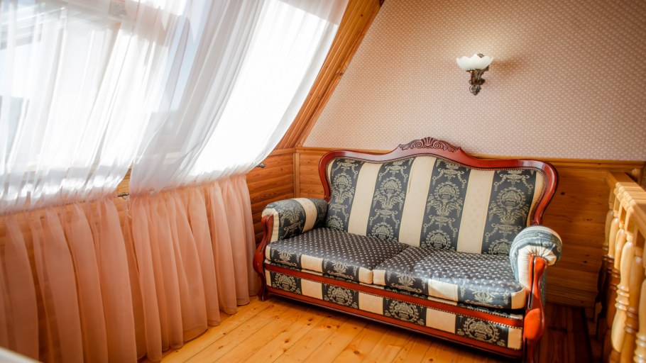 Новый свет ул Голицына 20